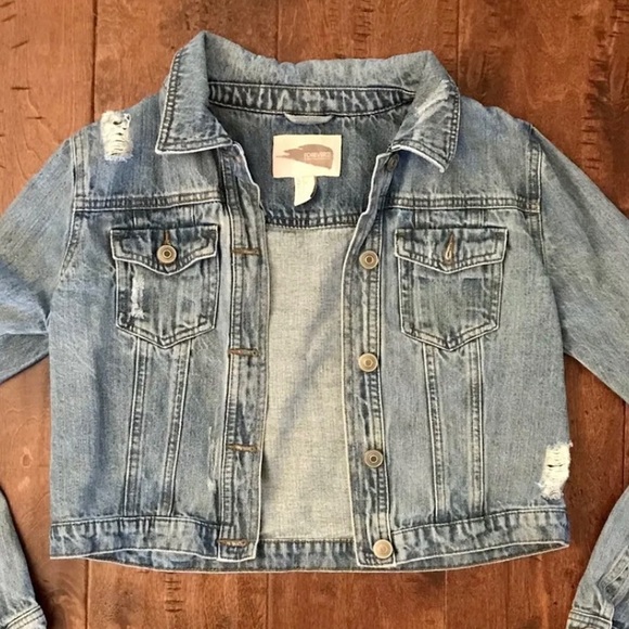 Forever 21 Jackets & Blazers - FOREVER 21 • Contemporary Blue Denim Jean Jacket Button Factory Distressed Small
